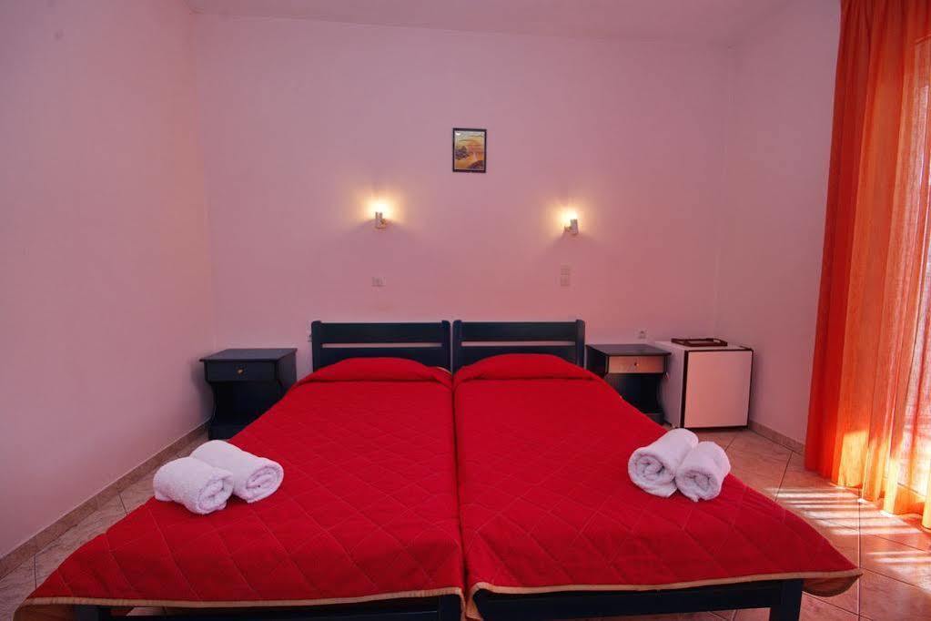 Elena Studios Патитири Экстерьер фото